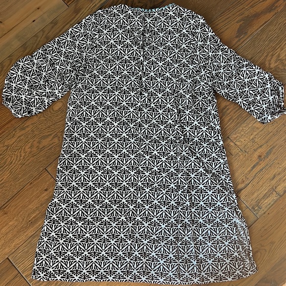 Escapada Swimsuit Cover Up - Picture 7 of 9